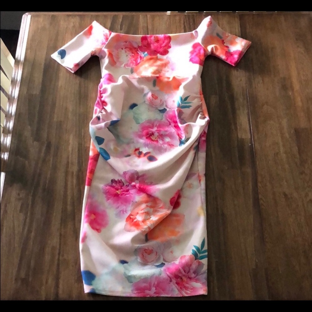 ASOS maternity dress. Size 4